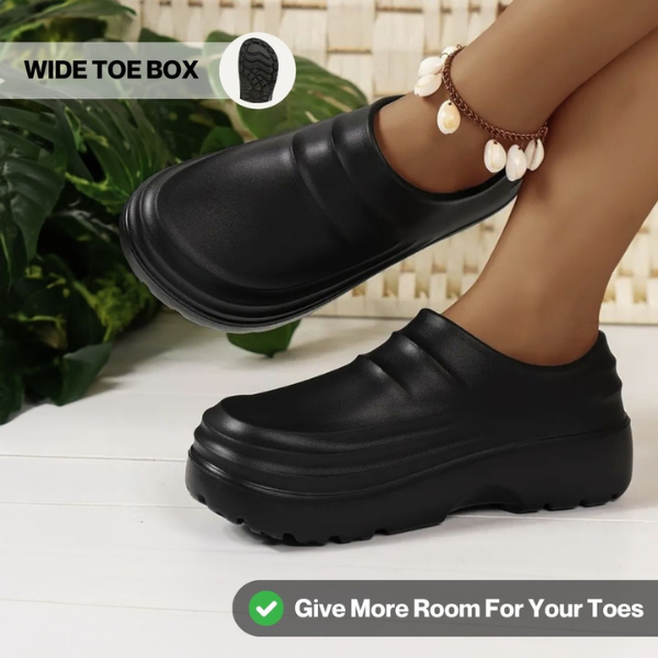 Feetics Non-Slip & Comfort Clogs